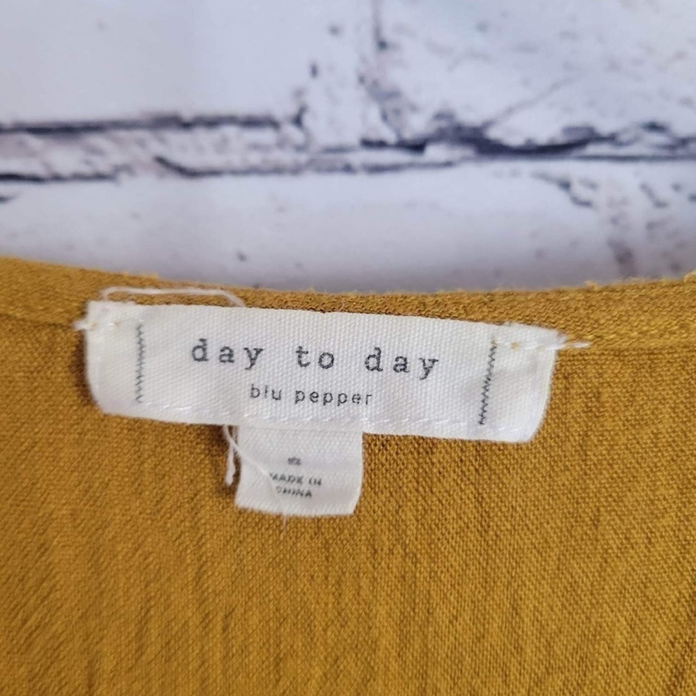 Mustard Colored Double Wrap Top S - Picture 5 of 5